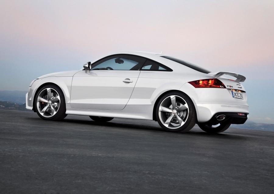  Audi TT RS Coupe (8J) 2009 года  (WW) (фото 26 из 63)
